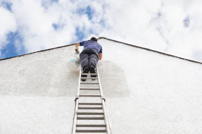 Peinture extérieure au Bouchaud — façades et ravalement